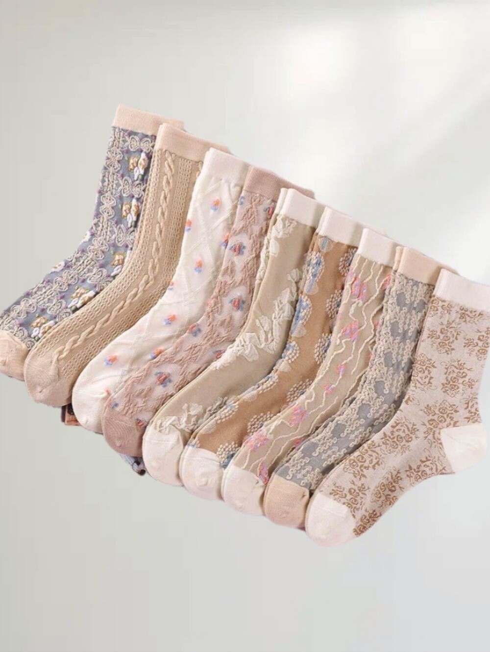10 Pair Of Vintage Style Socks